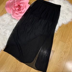 Maxi sheer skirt with slit with booty shorts